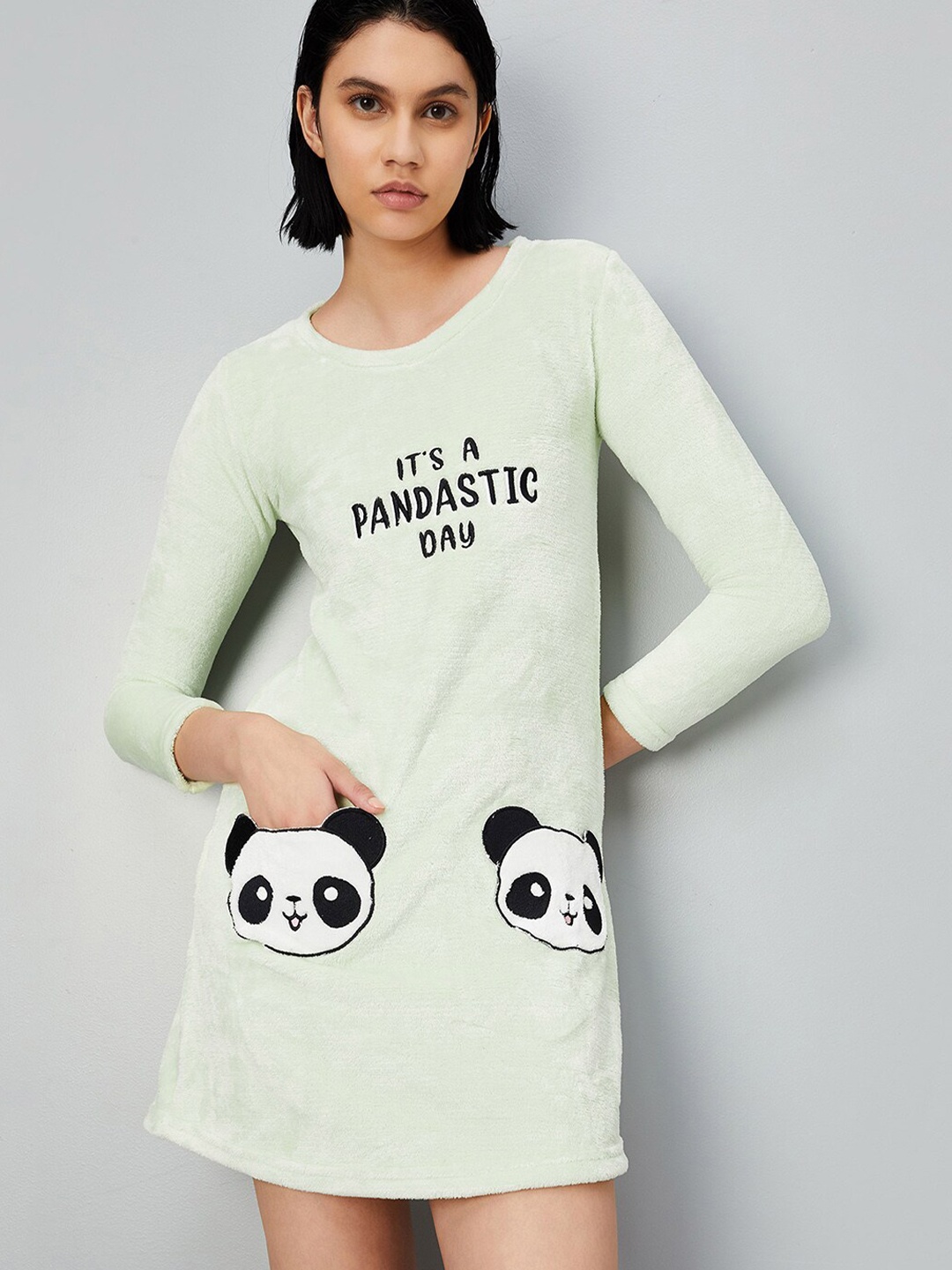 

max Typographic Printed Nightdress, Green