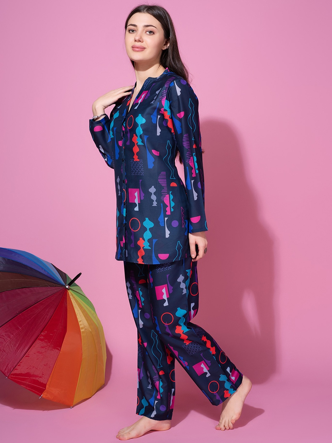 

Bannos Swagger Blue & Pink Abstract Printed Night Suit