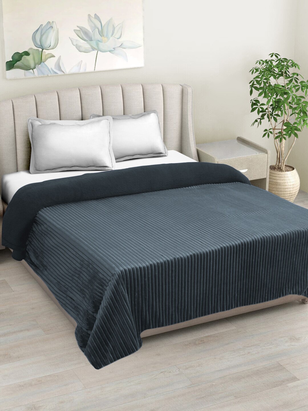 

HOSTA HOMES Grey Striped Heavy Winter 300 GSM Double Bed Blanket