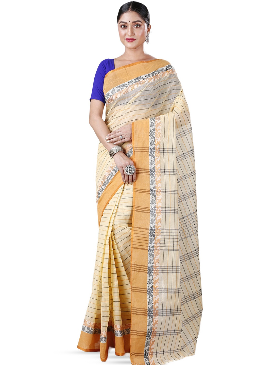 

DipDiya Striped Pure Cotton Taant Saree, Yellow