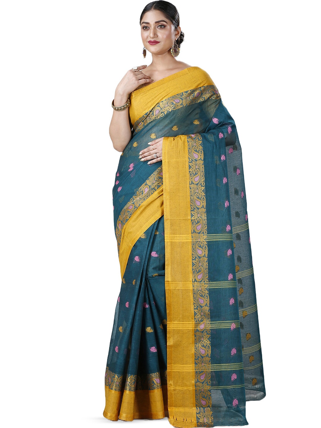 

DipDiya Ethnic Motifs Woven Design Pure Cotton Taant Saree, Green