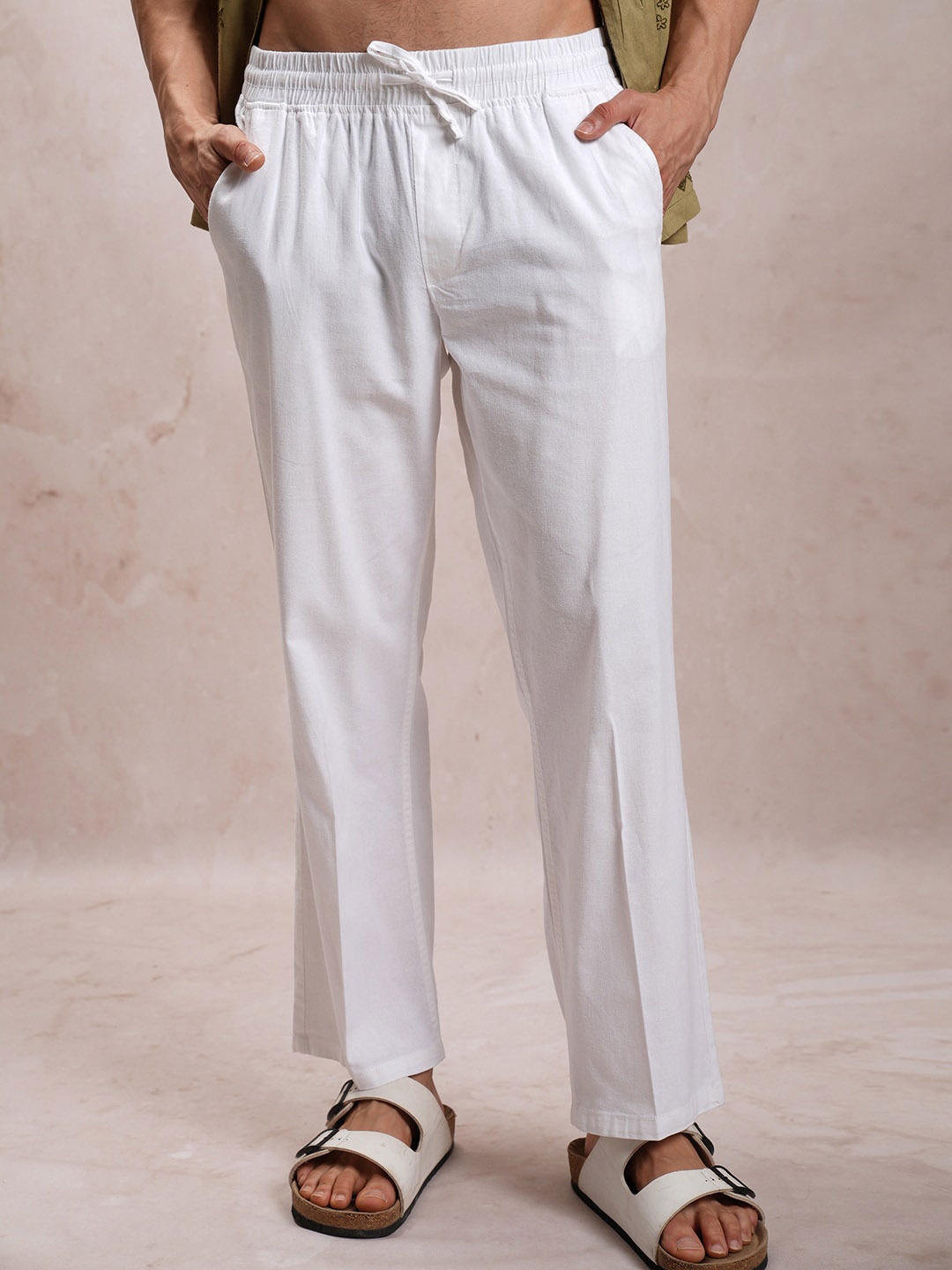 

HIGHLANDER Men White Mid-Rise Relaxed Fit Cotton Linen Trousers
