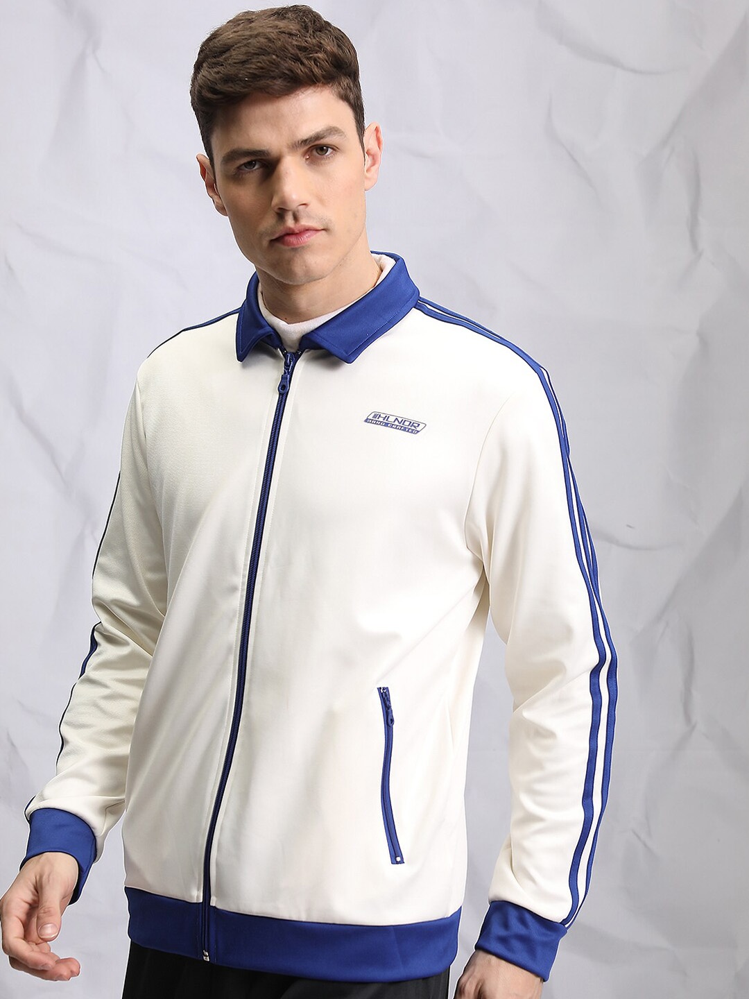 

HIGHLANDER Spread Collar Bomber Jacket, White
