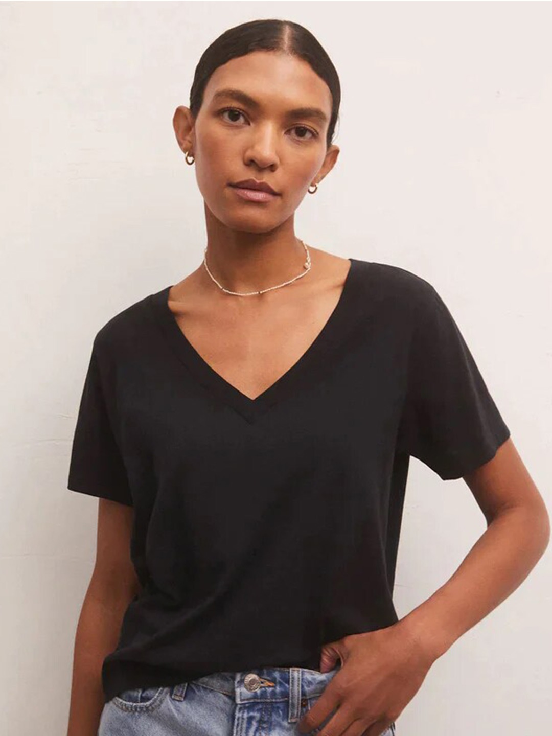 COLOR CAPITAL Pack Of 5 V-Neck Casual T-shirt, Black
