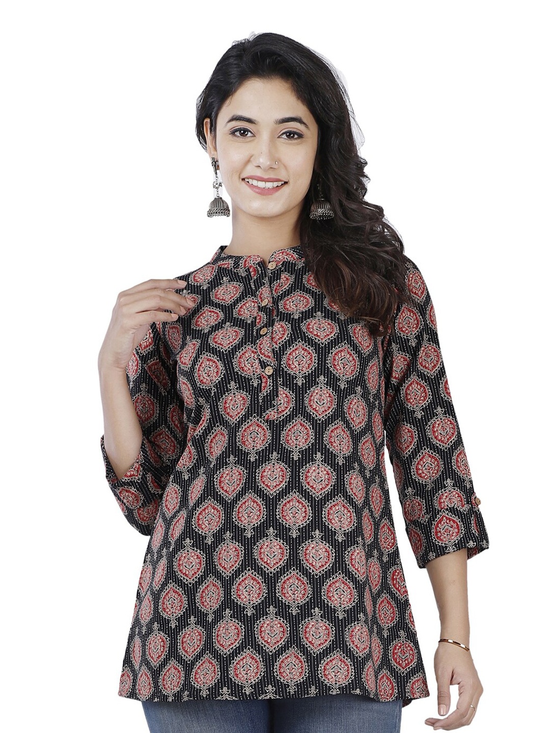 

BAESD Ethnic Motifs Printed Mandarin Collar Pure Cotton Straight Kurti, Black