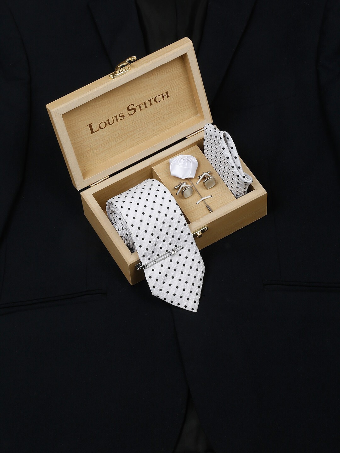 

LOUIS STITCH Men Italian Necktie Accessory Gift Set, White