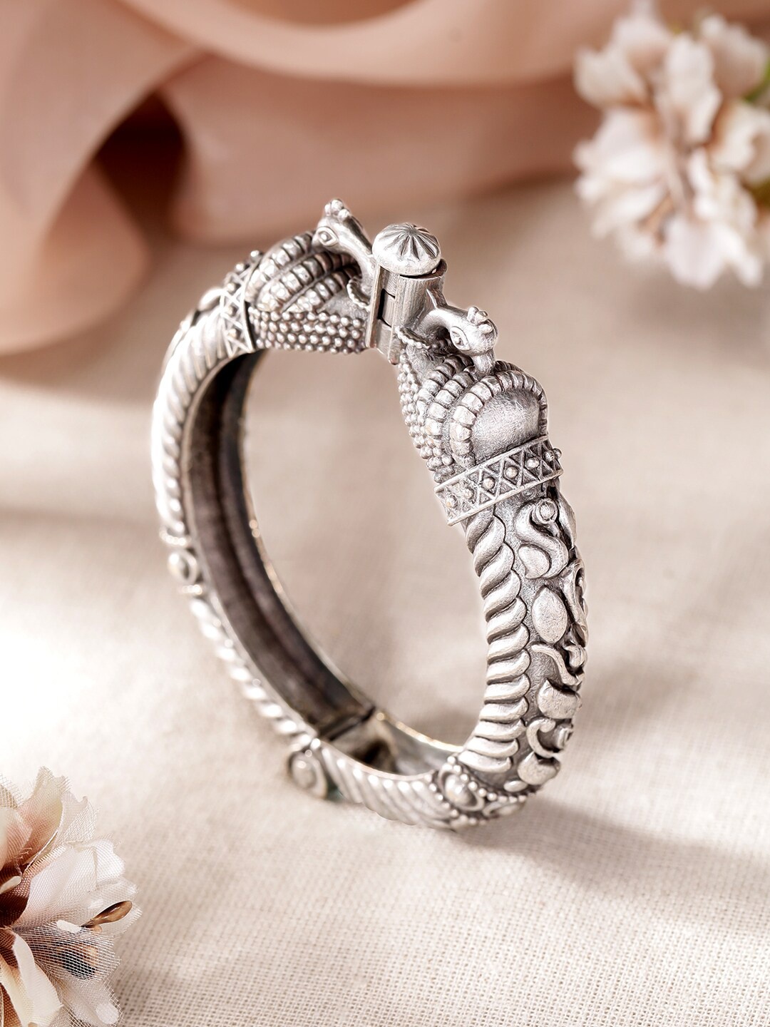 

Rubans Silver-Plated Oxidized Kada Bracelet