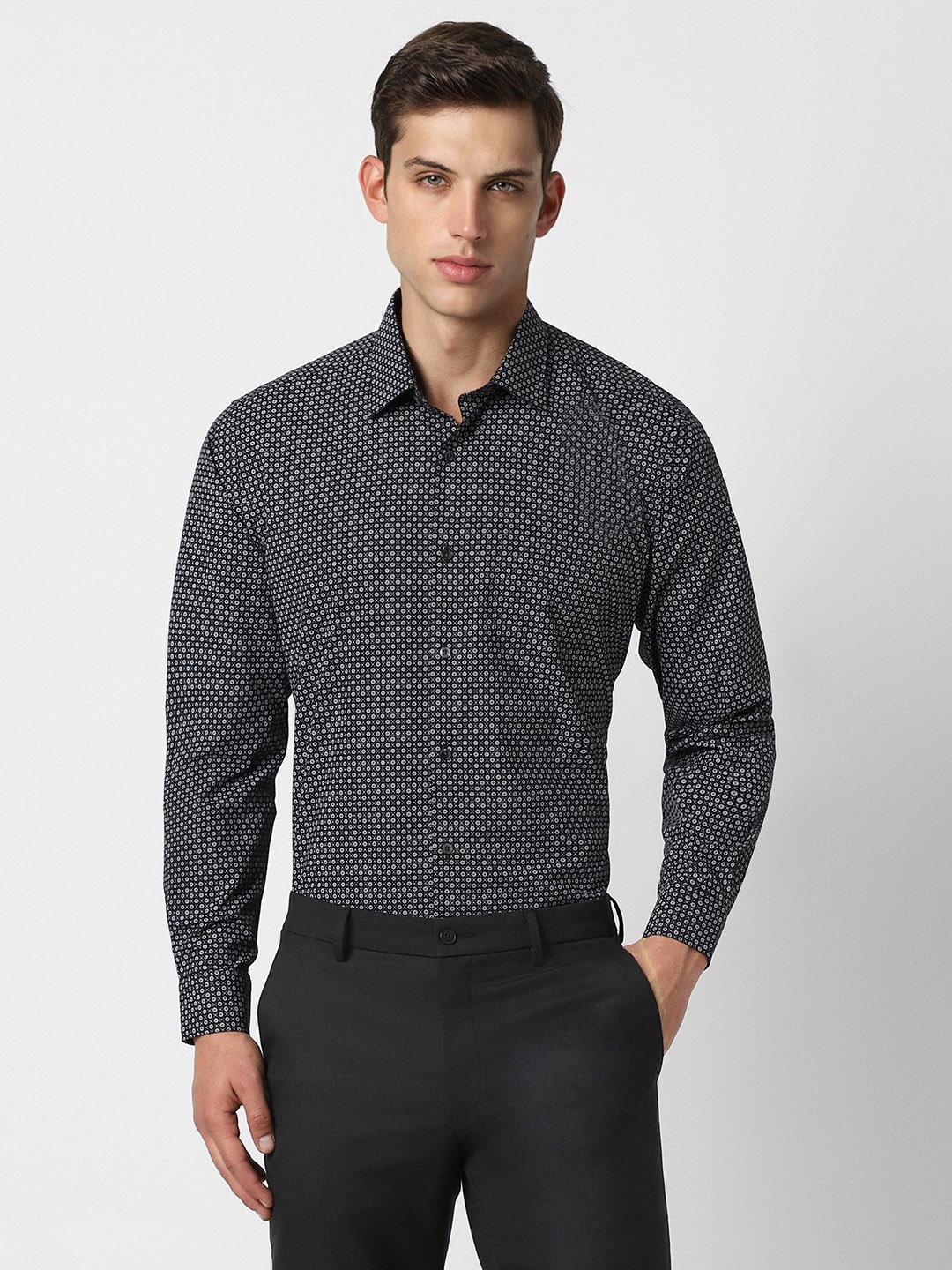 

Van Heusen Men Grey Printed Formal Shirt