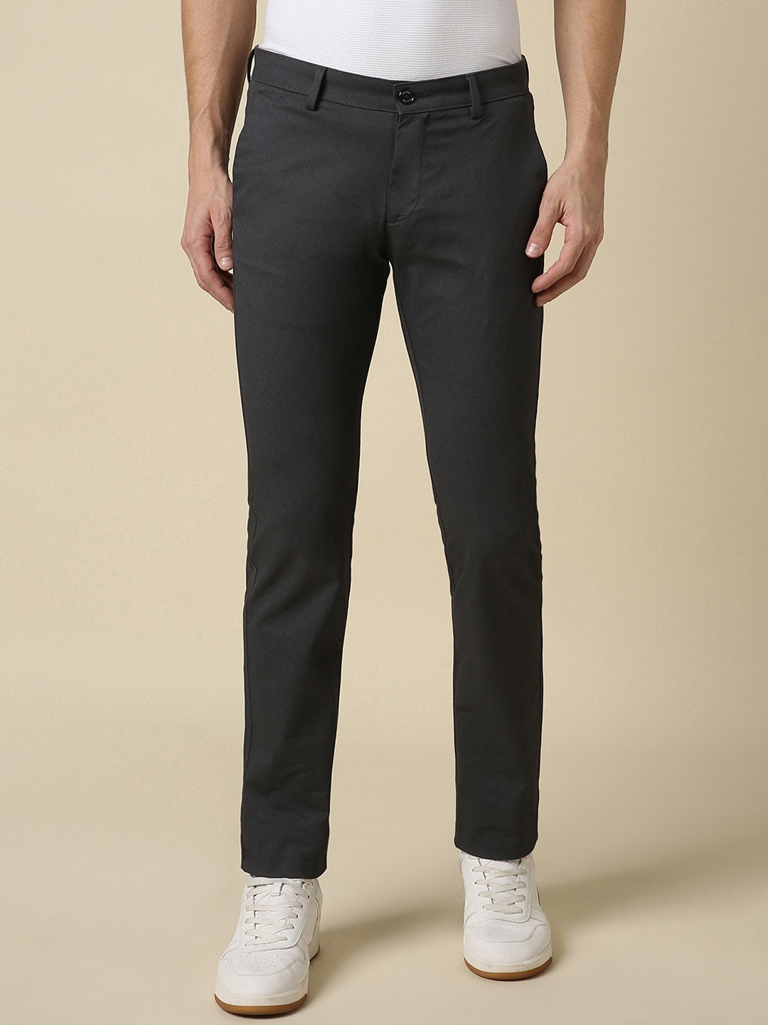 

Allen Solly Men Slim Fit Textured Casual Trousers, Black