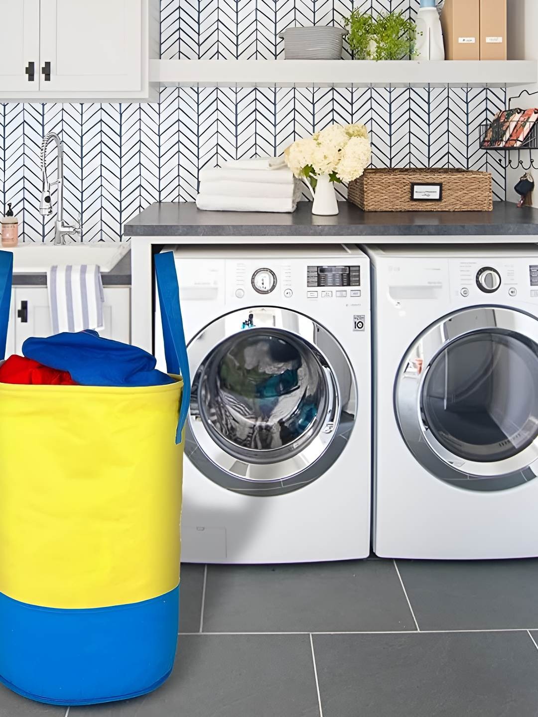 

CASA-NEST Yellow & Blue Waterproof Laundry Bag