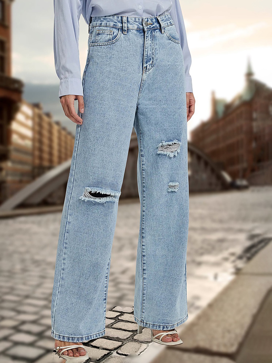 

LULU & SKY Women Straight Fit Mildly Distressed Heavy Fade Jeans, Blue