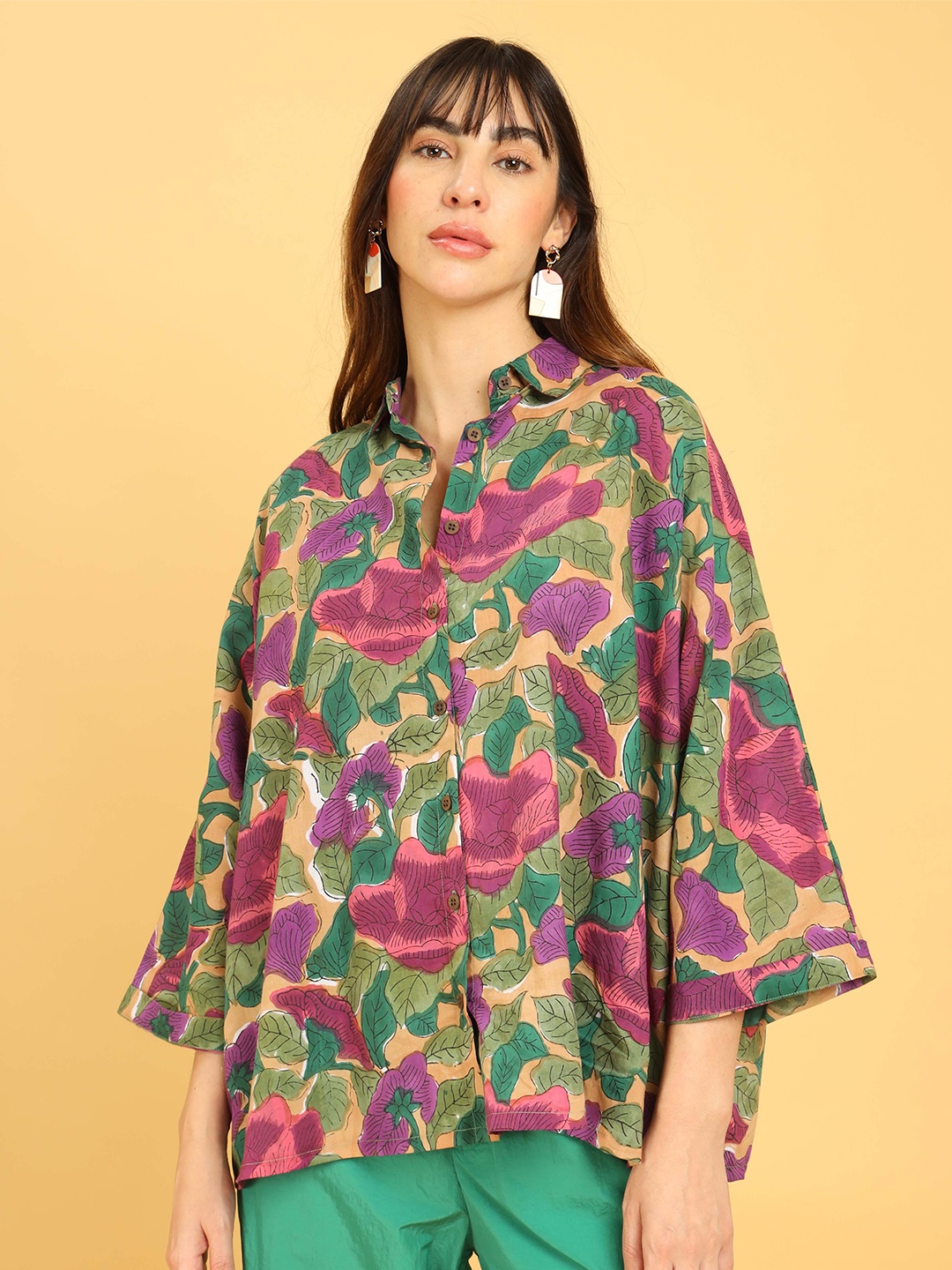

UNTUNG Standard Floral Printed Spread Collar Cotton Oversized Casual Shirt, Beige