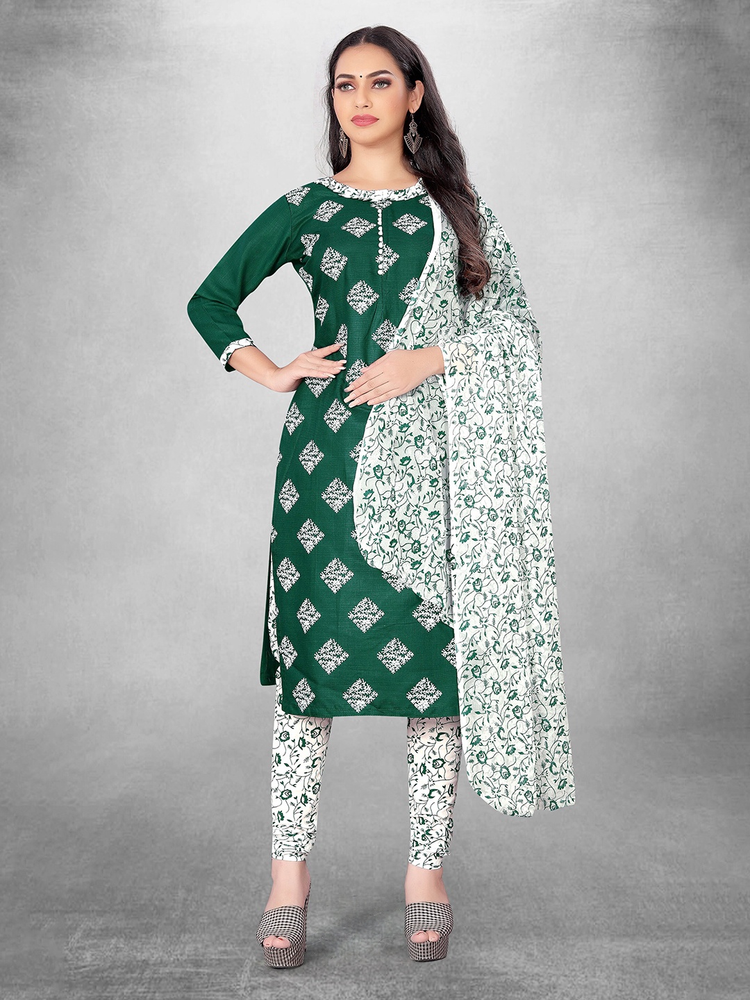 

MANVAA Ethnic Motifs Printed Unstitched Dress Material, Green