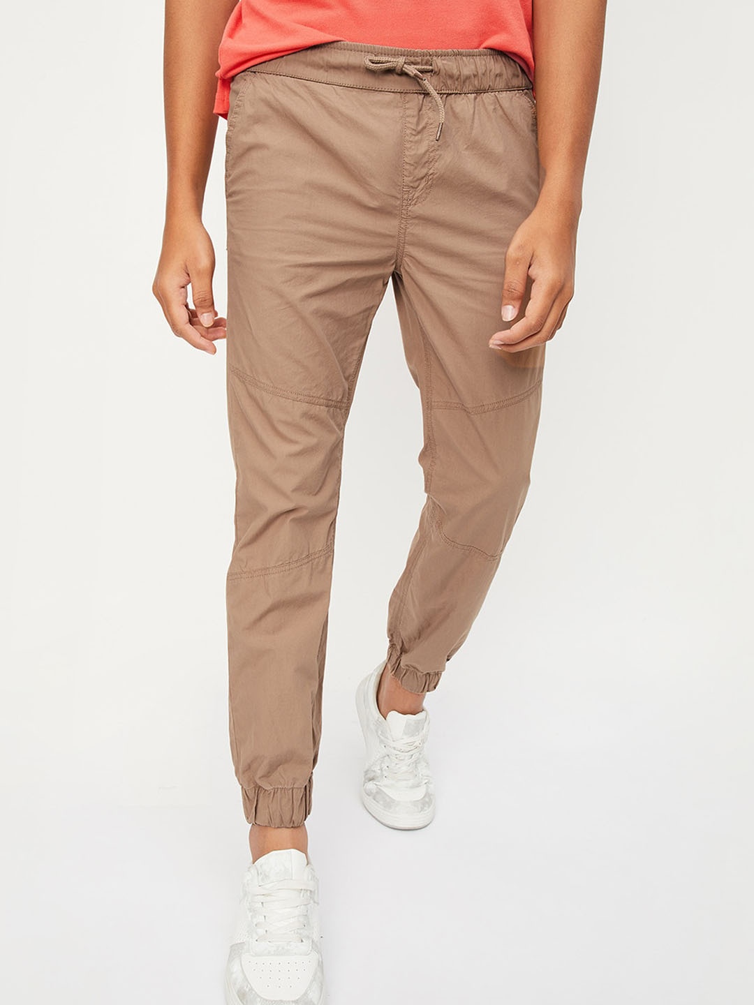 

max Boys Regular Fit Pure Cotton Joggers, Brown