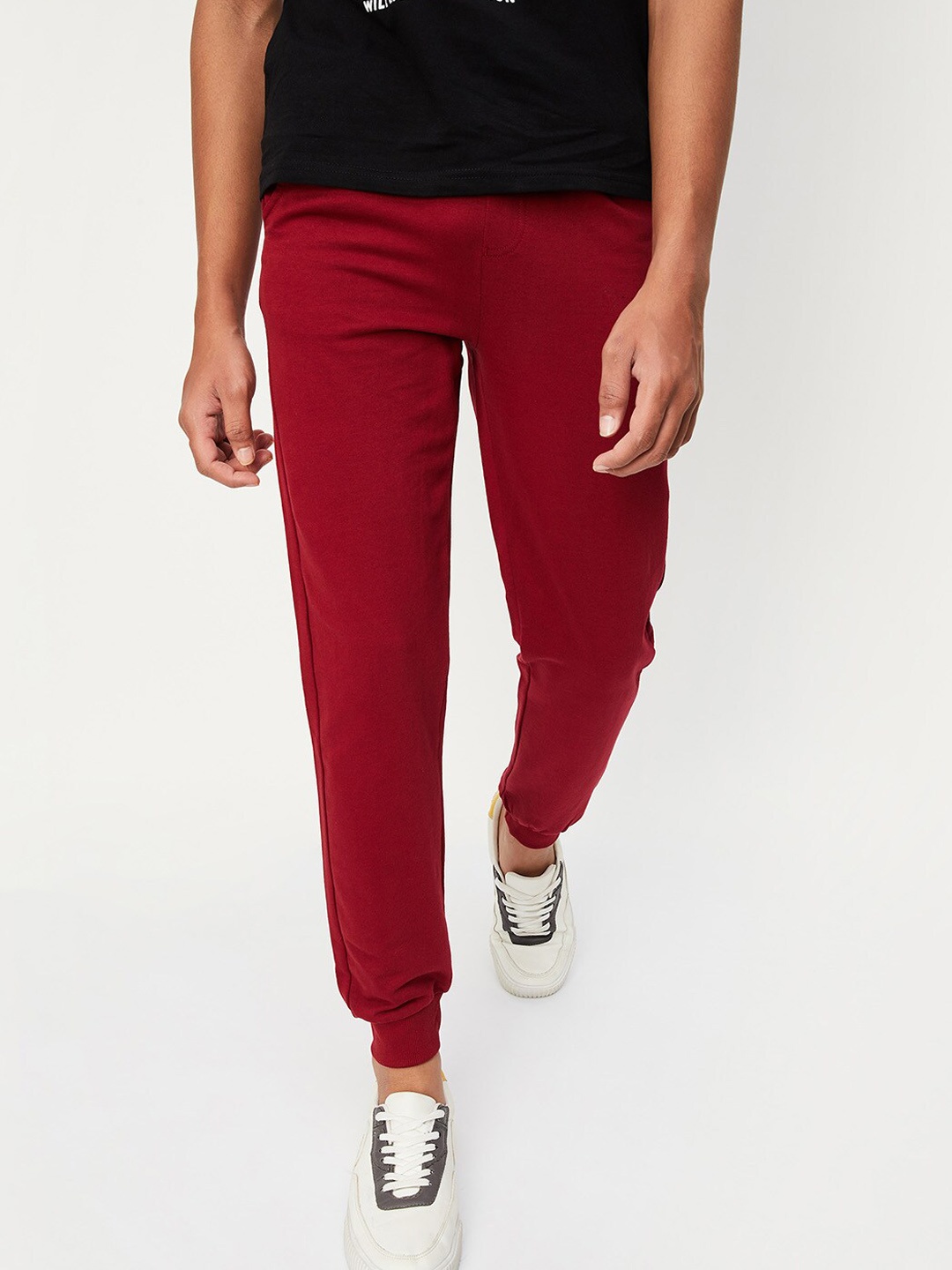 

max Boys Mid-Rise Pure Cotton Joggers, Red