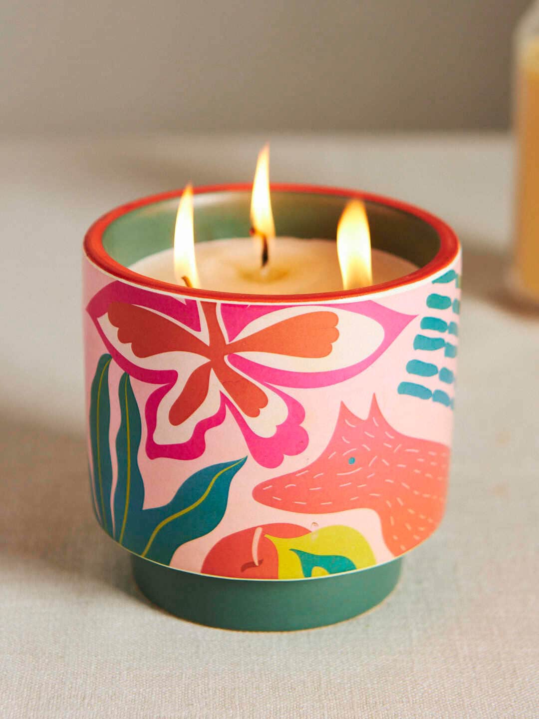 

Chumbak Red & Green Floral Print Ceramic Jar Candle