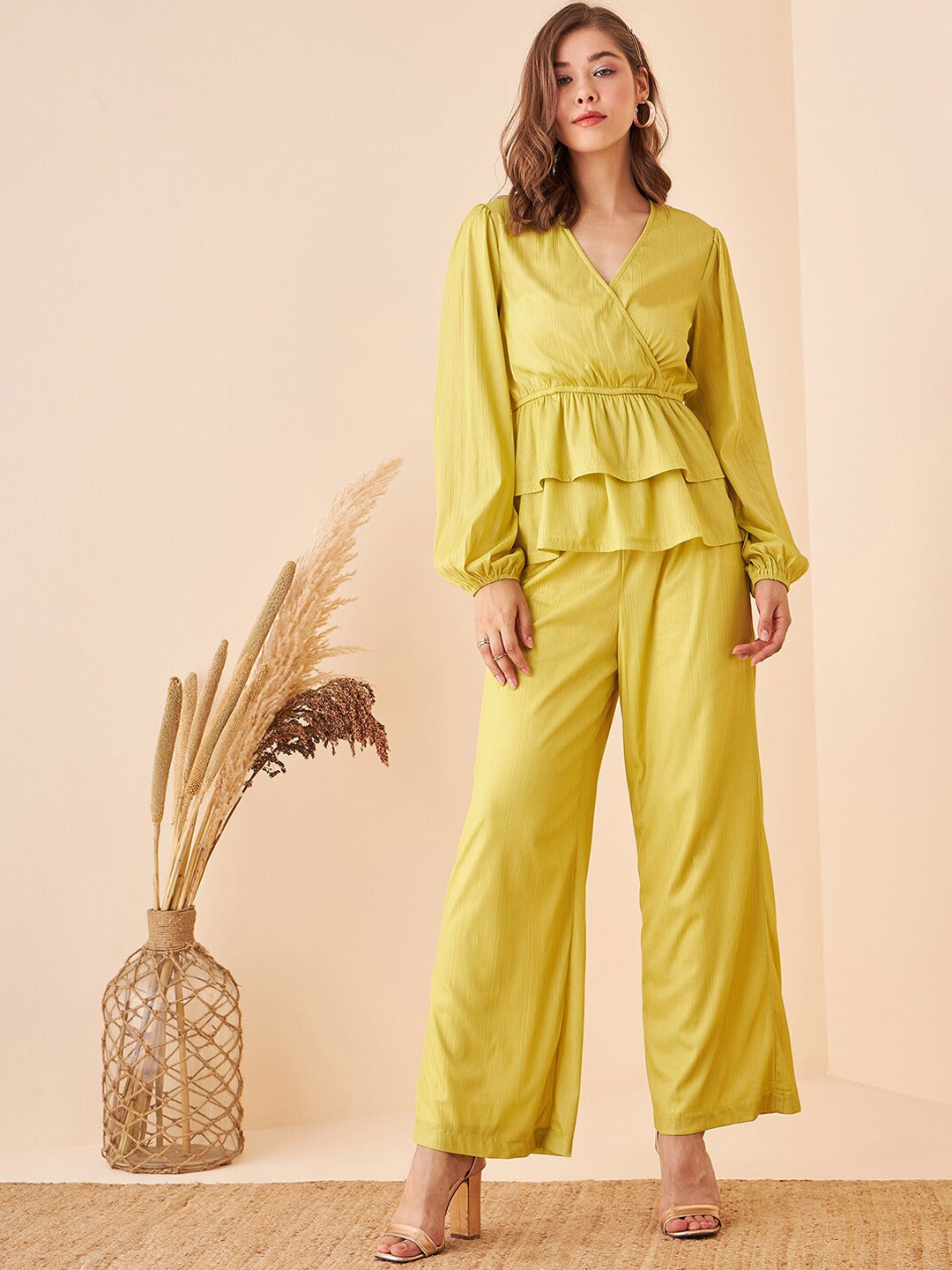 

Kibo V Neck Puff Sleeves Top & Trousers, Green