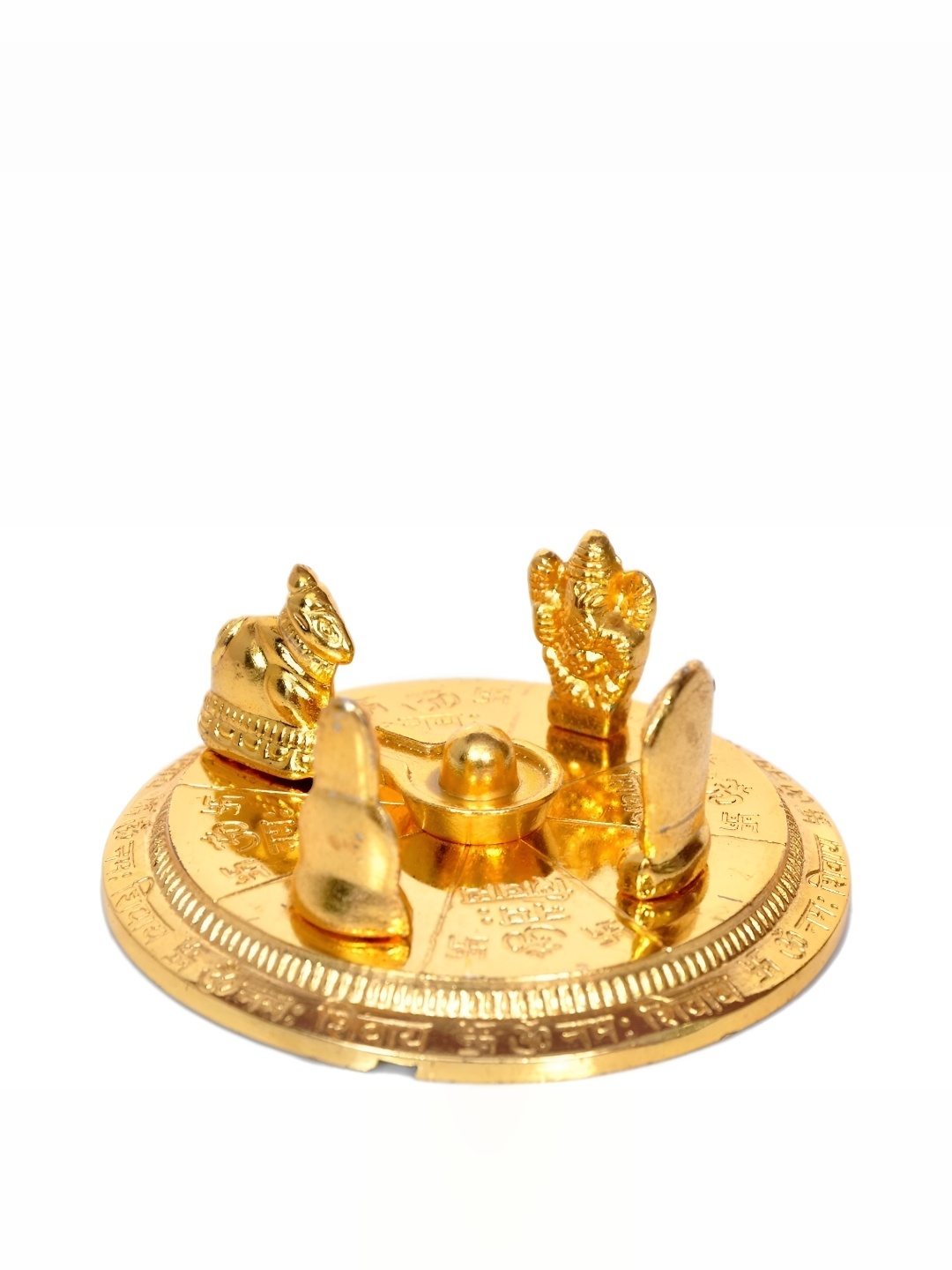 

Navyaksh Yellow & Gold-Tone Religious Idol Shiv Showpiece