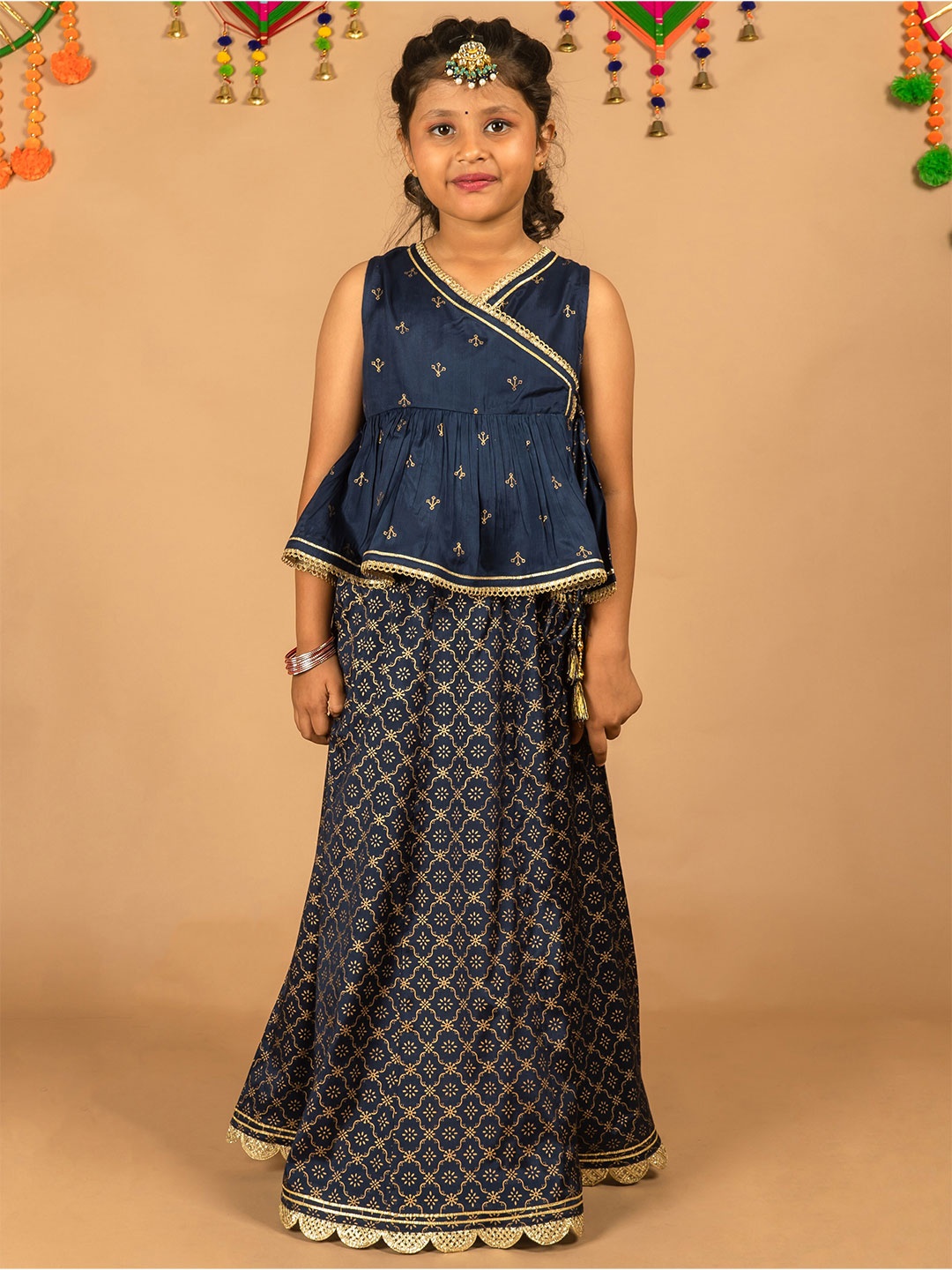 

HERE&NOW Girls Printed Ready to Wear Lehenga Choli, Navy blue