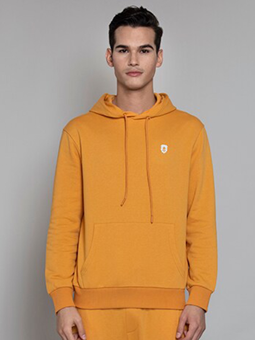 

Muvazo Hooded Sweatshirt, Mustard