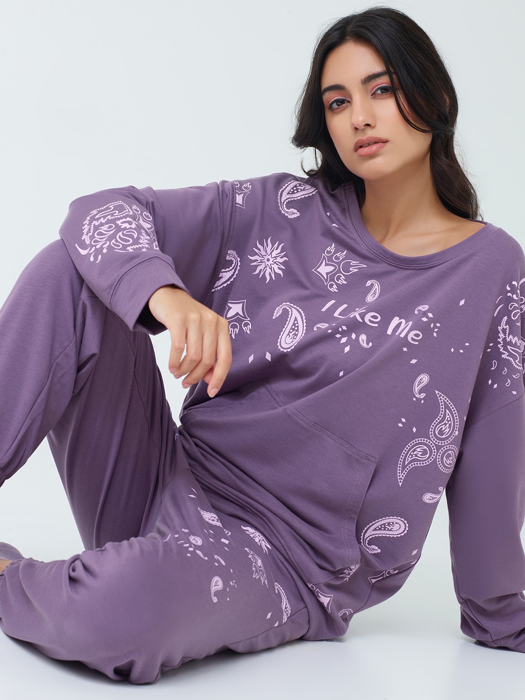 

I like me Typography Printed Round Neck Sweatshirt & Joggers, Purple