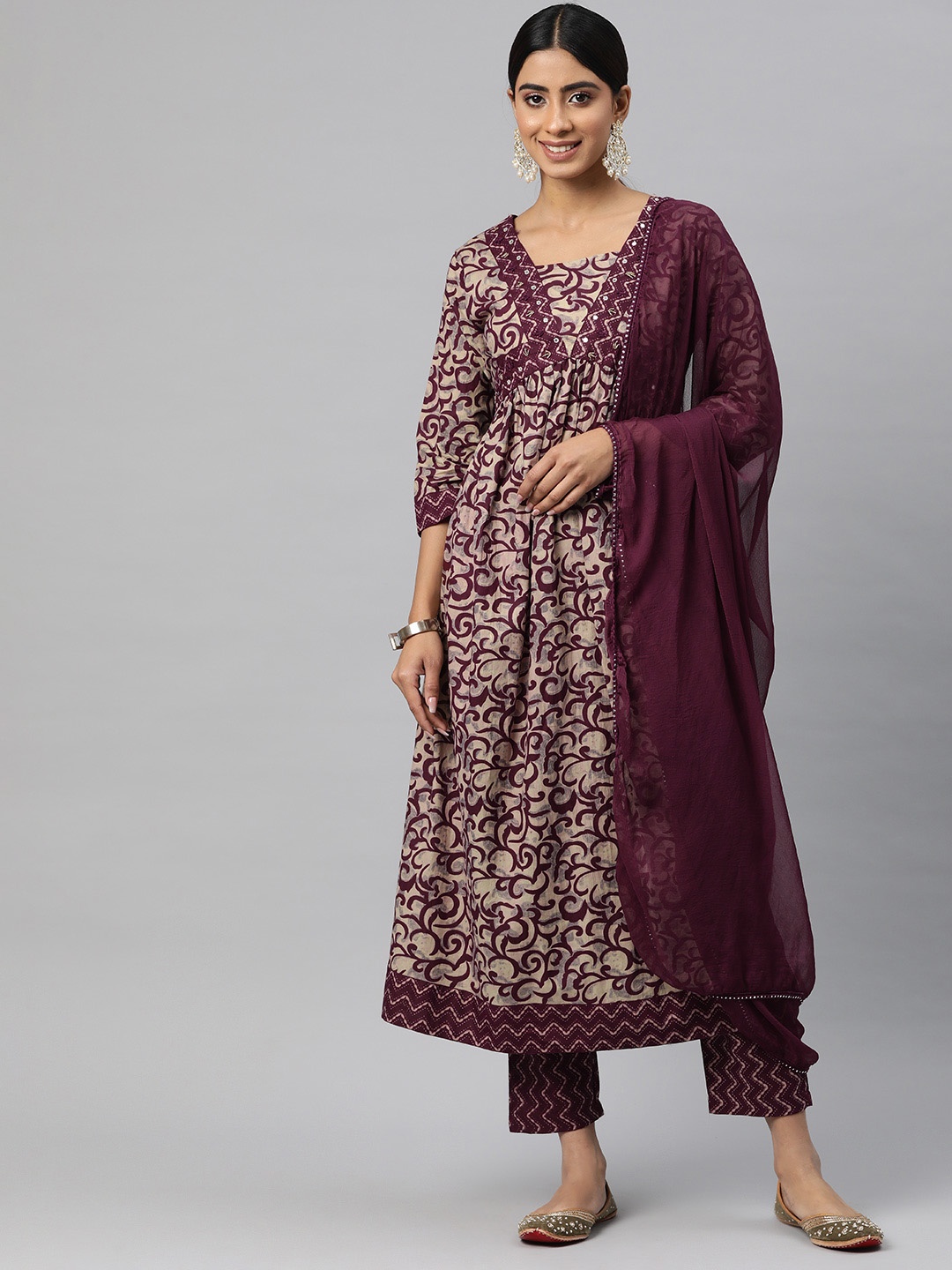 

Readiprint Fashions Women Printed Beaded Pure Cotton Kurta with Trousers & With Dupatta, Burgundy