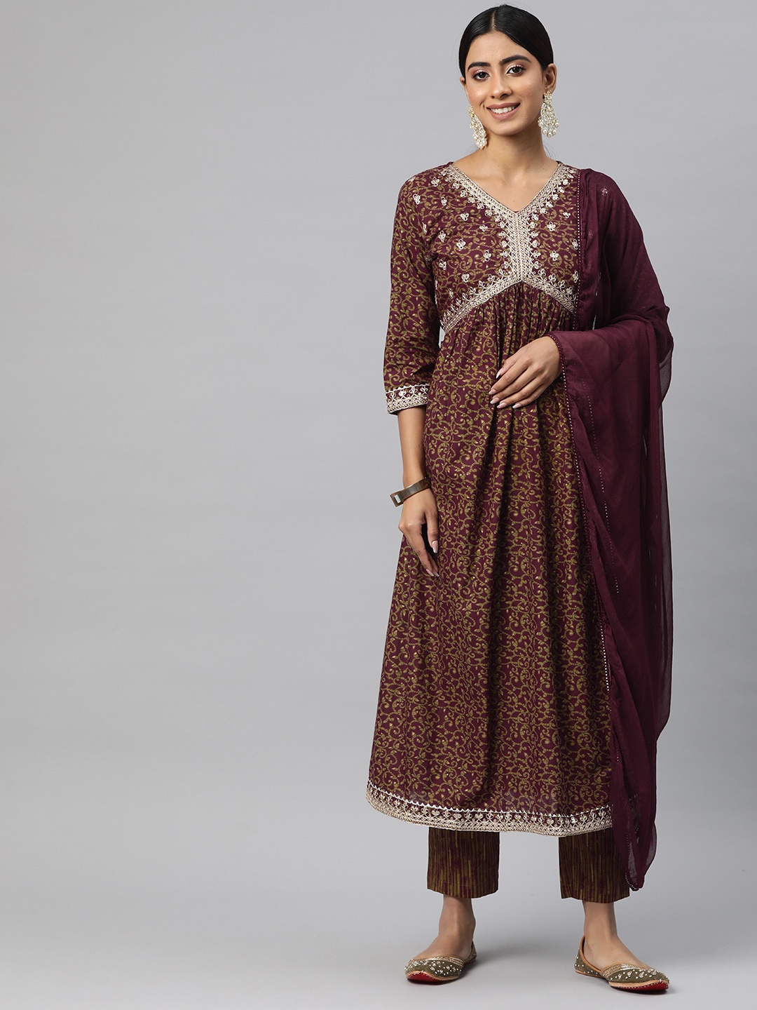 

Readiprint Women Floral Printed Empire Kurta with Trousers & With Dupatta, Maroon