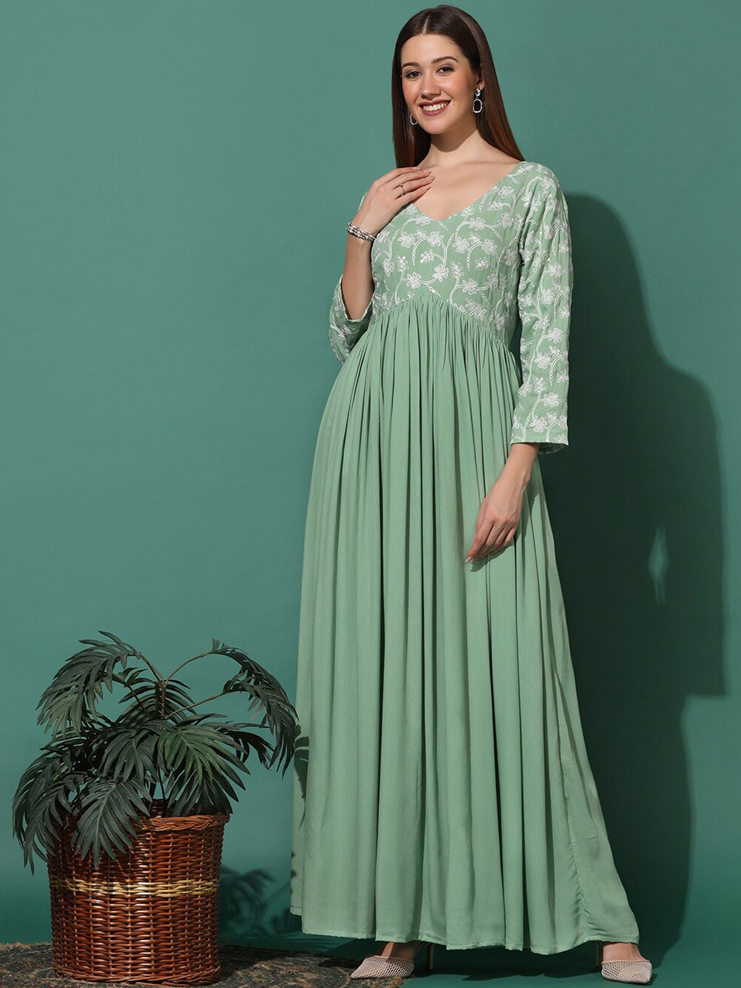 

FASHION DREAM Floral Printed V-Neck A-Line Casual Dress, Green