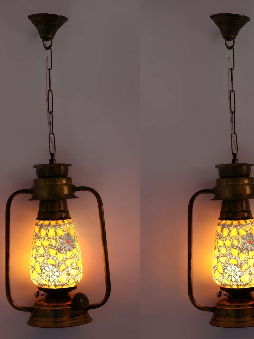 

Afast White Glass Ceiling Lamp