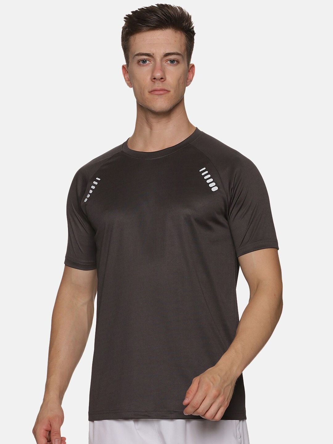 

BAESD Regular Fit Round Neck Raglan Sleeves Sports T-Shirt, Grey