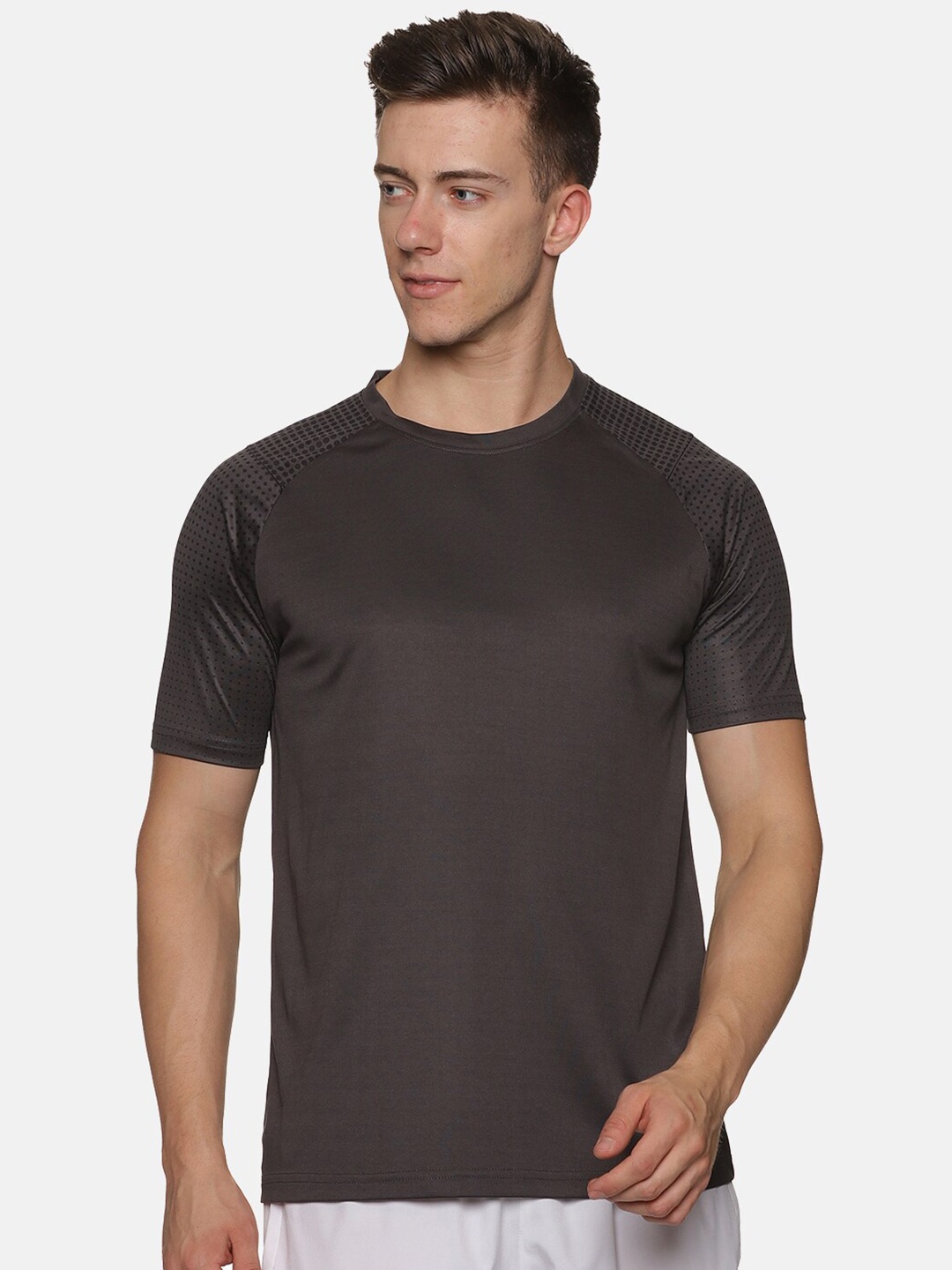 

BAESD Regular Fit Round Neck Raglan Sleeves Sports T-Shirt, Grey