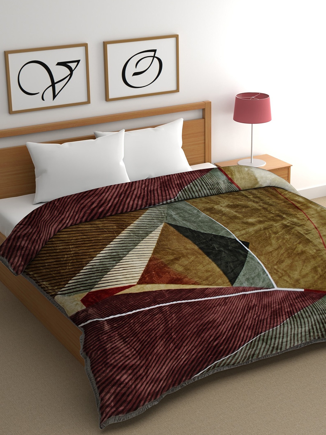

CHHAVI INDIA Brown & Green Geometric Mink Heavy Winter 400 GSM Double Bed Blanket