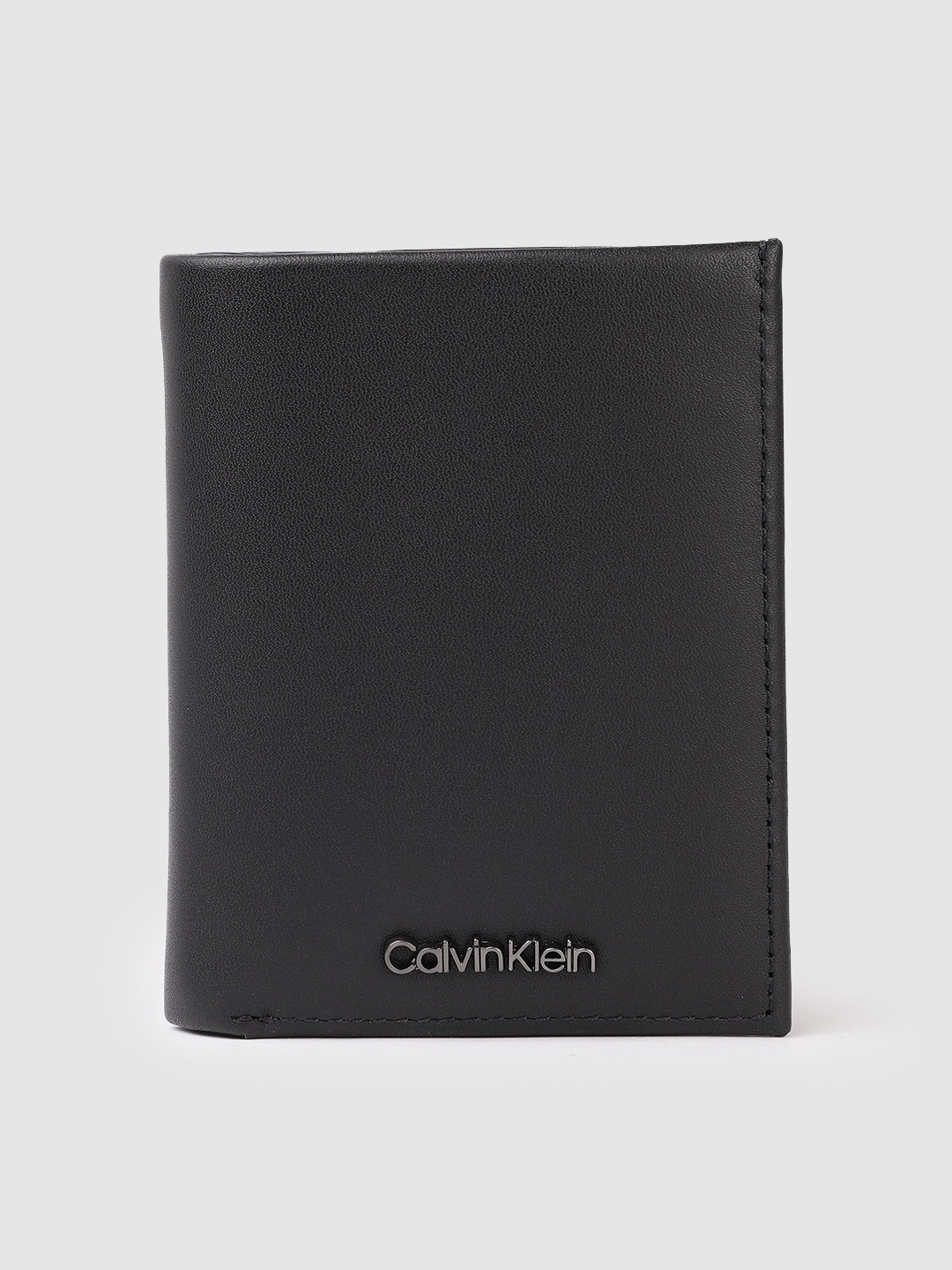 

Calvin Klein Men Leather RFID Two Fold Wallet, Black