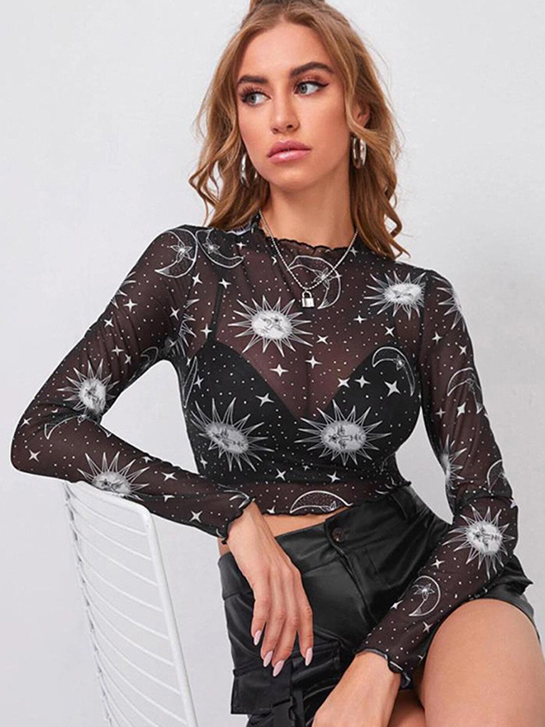 

LULU & SKY Graphic Printed Fitted Crop Top, Black