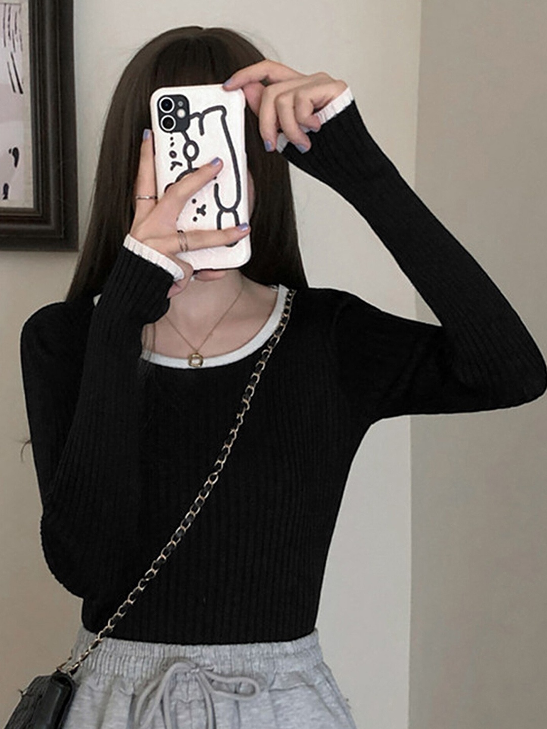 

LULU & SKY Round Neck Long Sleeves Top, Black