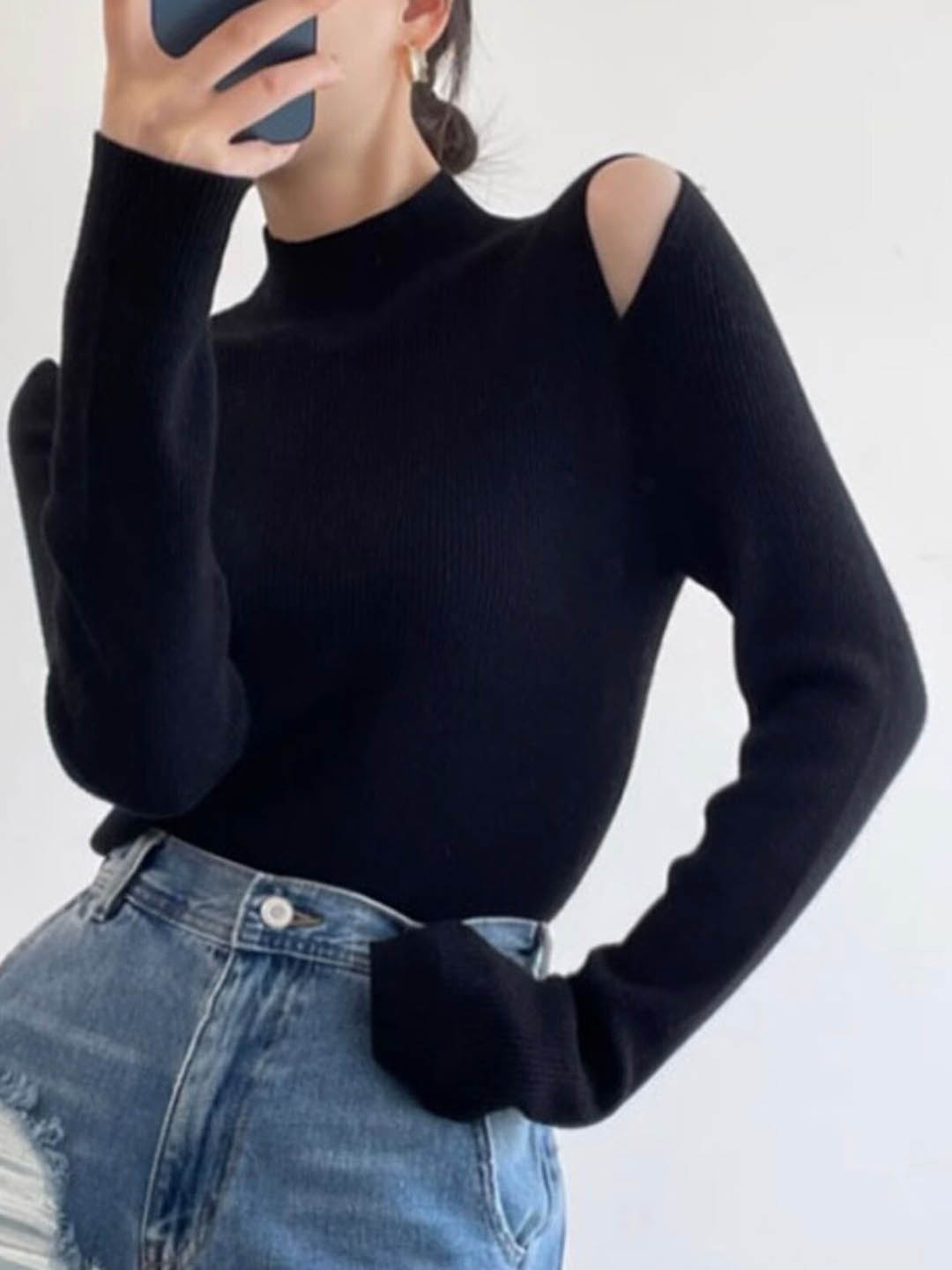 

LULU & SKY Ribbed High Neck Cut Outs Top, Black