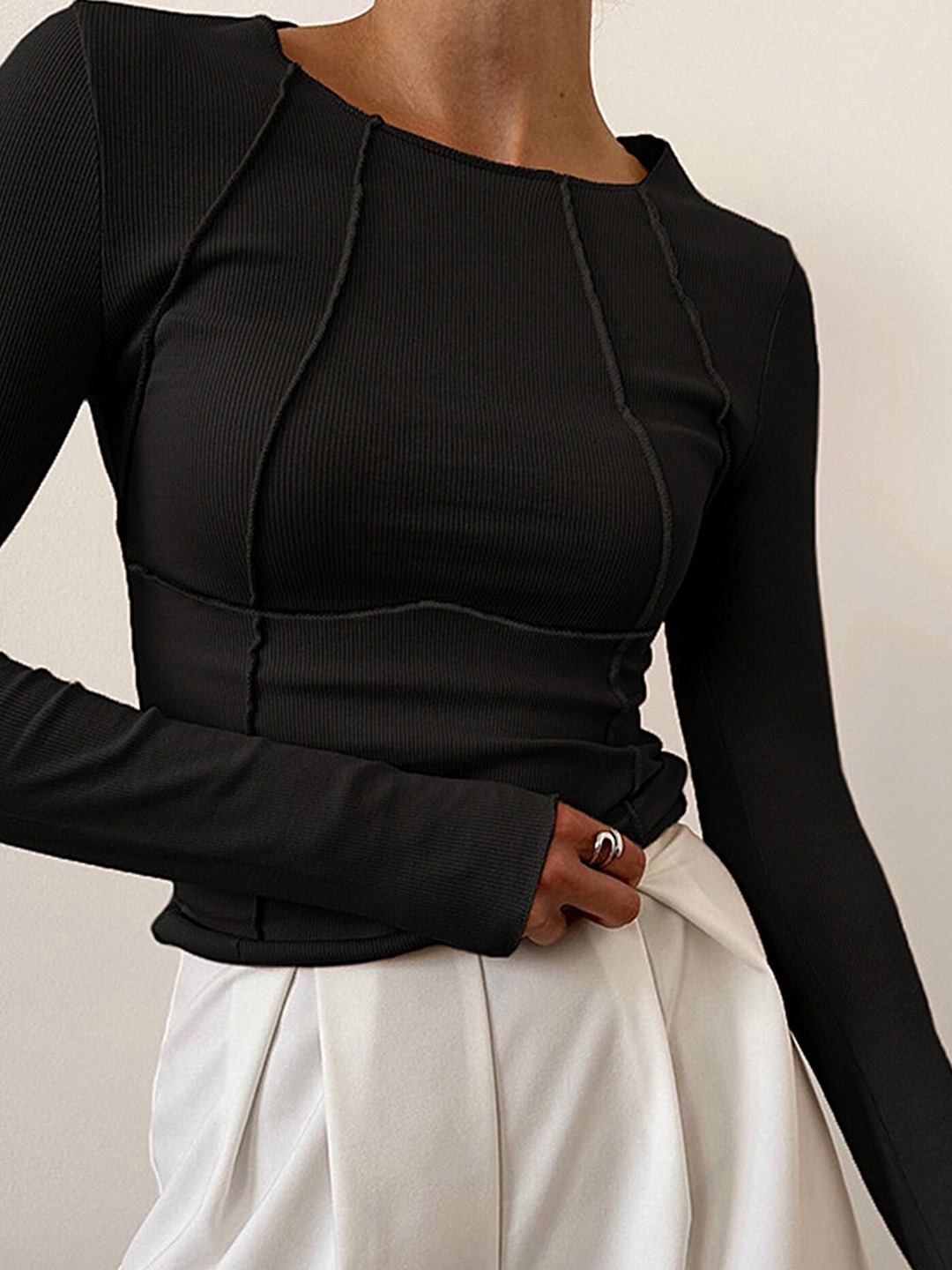 

LULU & SKY Round Neck Long Sleeves Fitted Top, Black