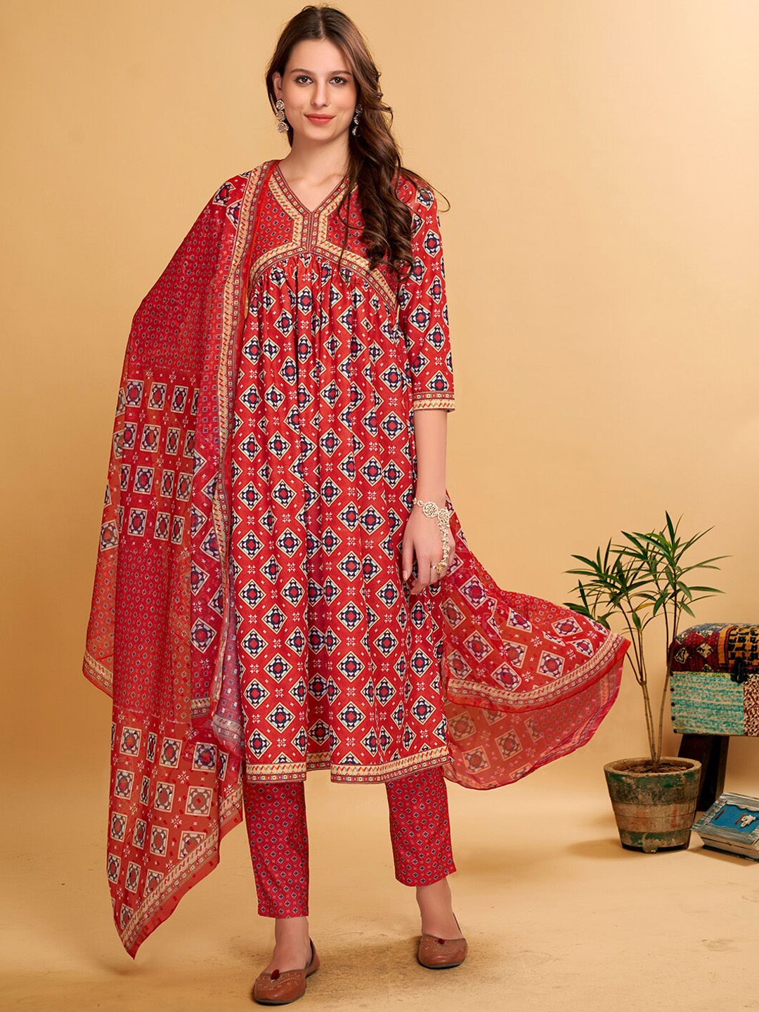 

Anouk Red Geometric Printed V-Neck Empire Kurta With Trousers & Dupatta