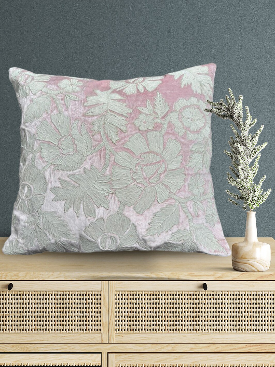 

SHADES of LIFE Pink & White 2 Pieces Square Cushion Covers
