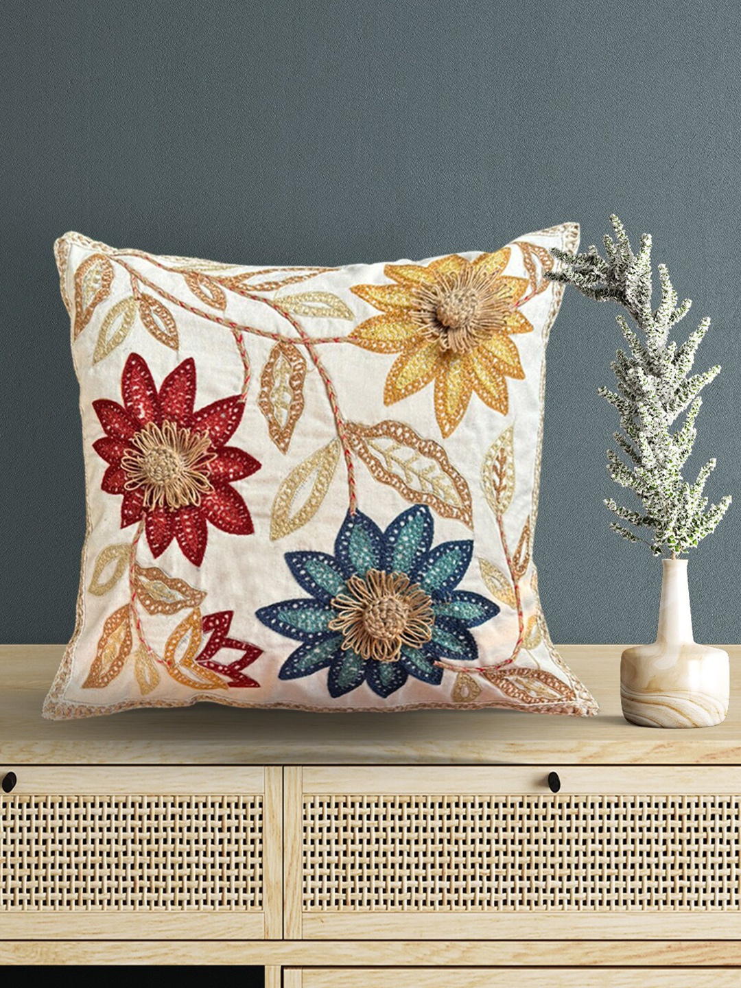 

SHADES of LIFE White & Red 2 Pieces Floral Square Cushion Covers