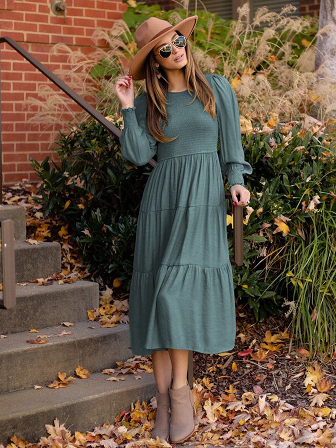 

StyleCast Green Bishop Sleeves Smocked A-Line Midi Dress