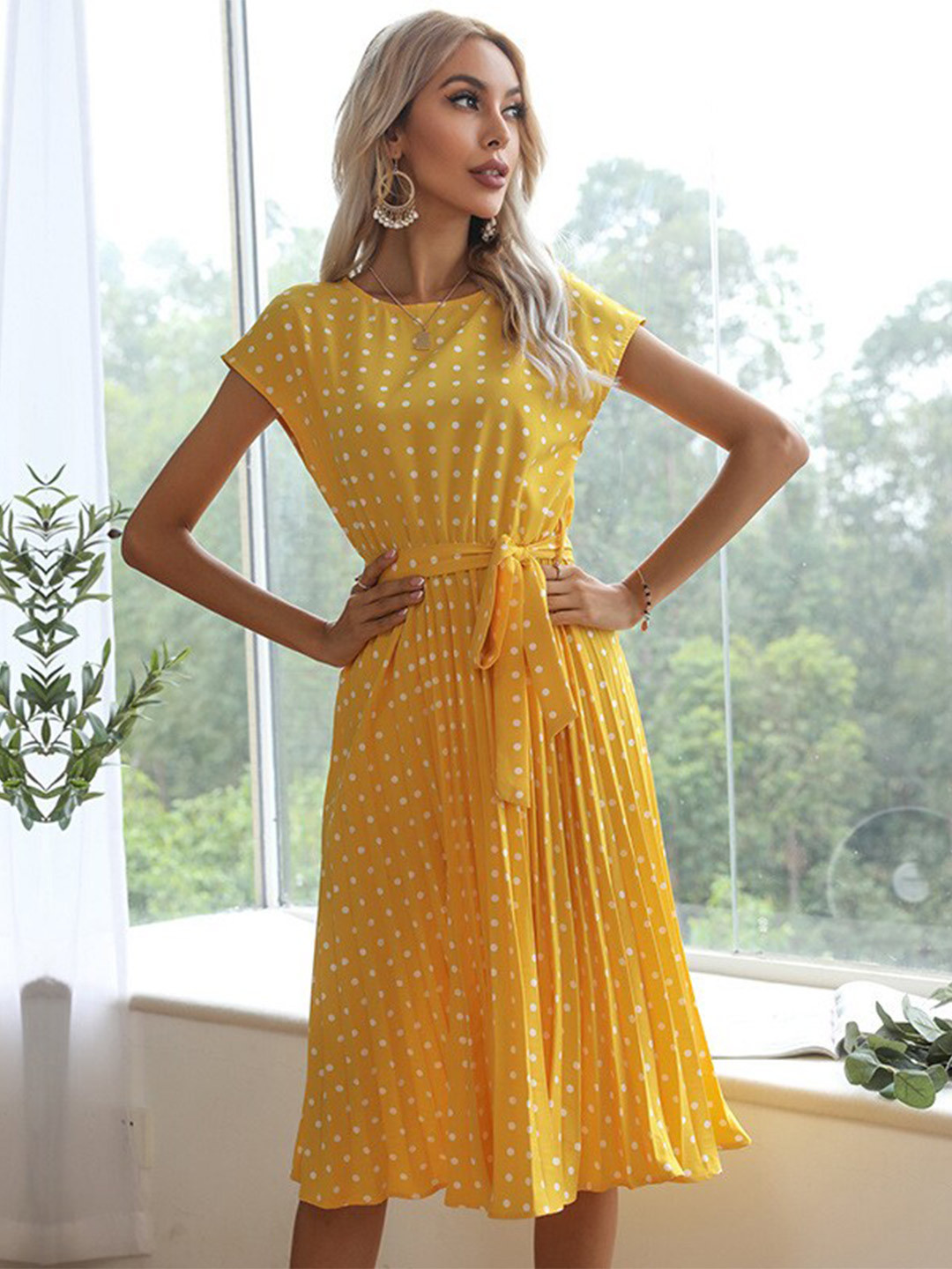 

StyleCast Yellow & White Polka Dot Printed A-Line Dress