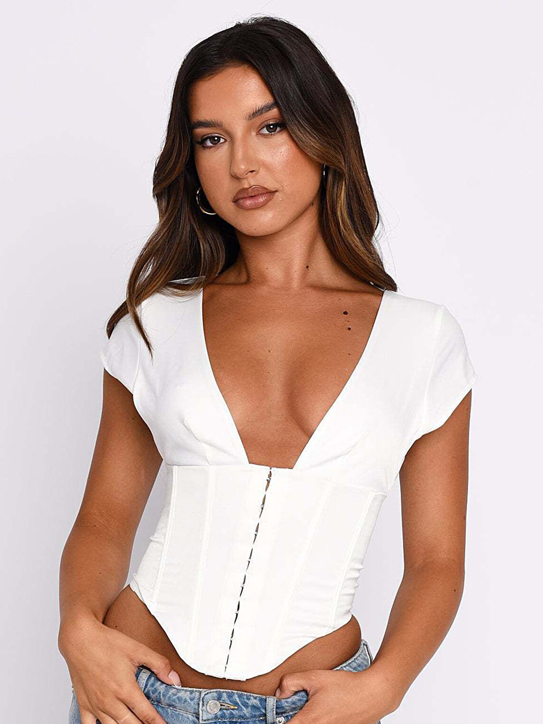 

LULU & SKY V-Neck Fitted Crop Top, White