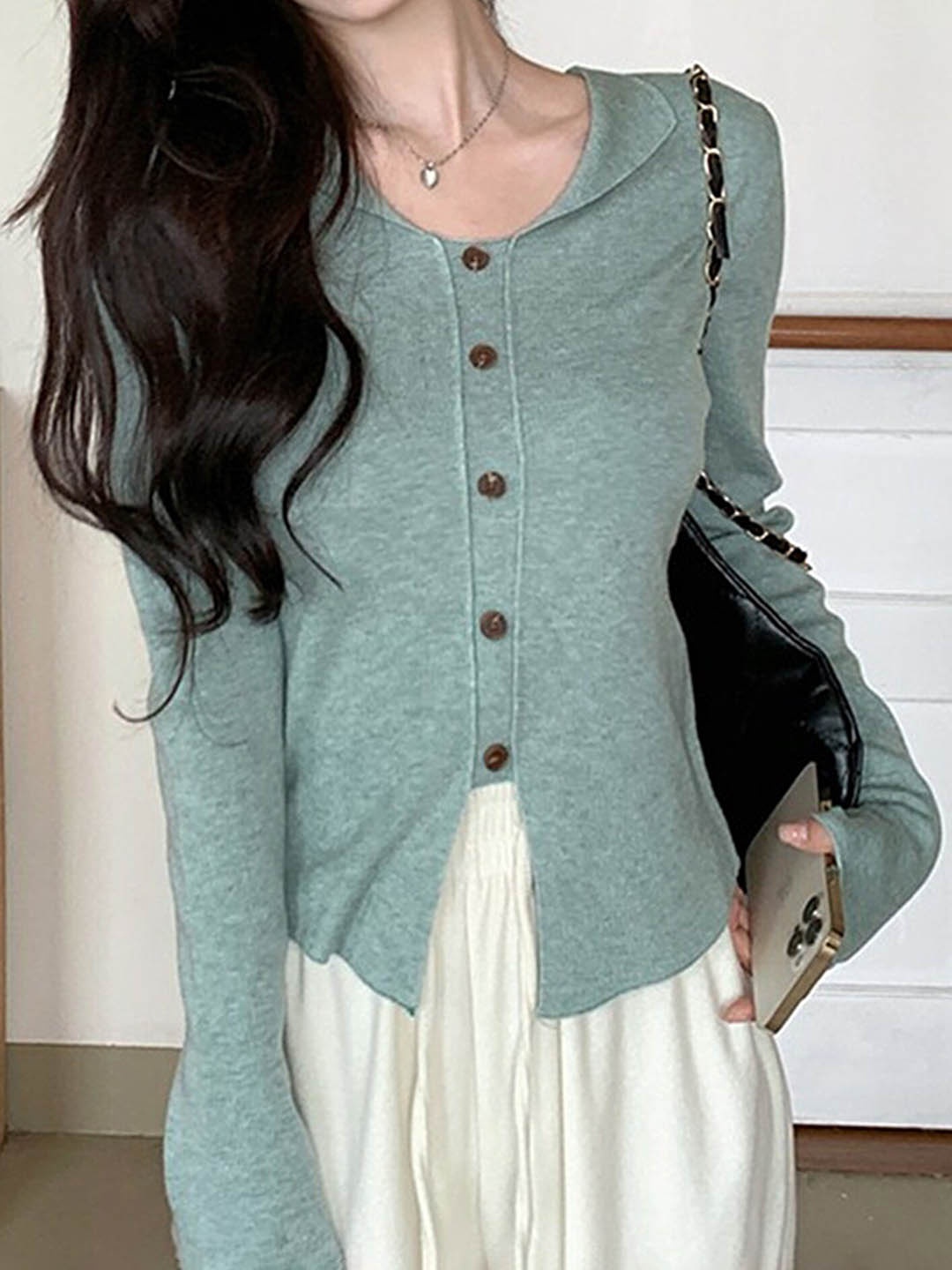 

LULU & SKY Round Neck Fitted Top, Green