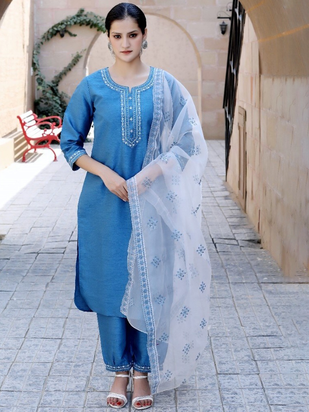 

Sangria Floral Embroidered Sequined Kurta With Trouser & Dupatta, Blue