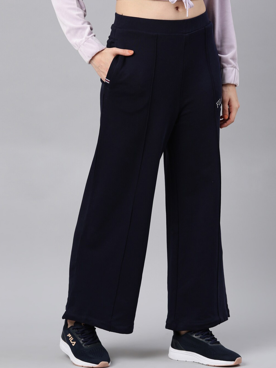 

FILA Women Printed-Detail Relaxed-Fit Cotton Track Pants, Navy blue