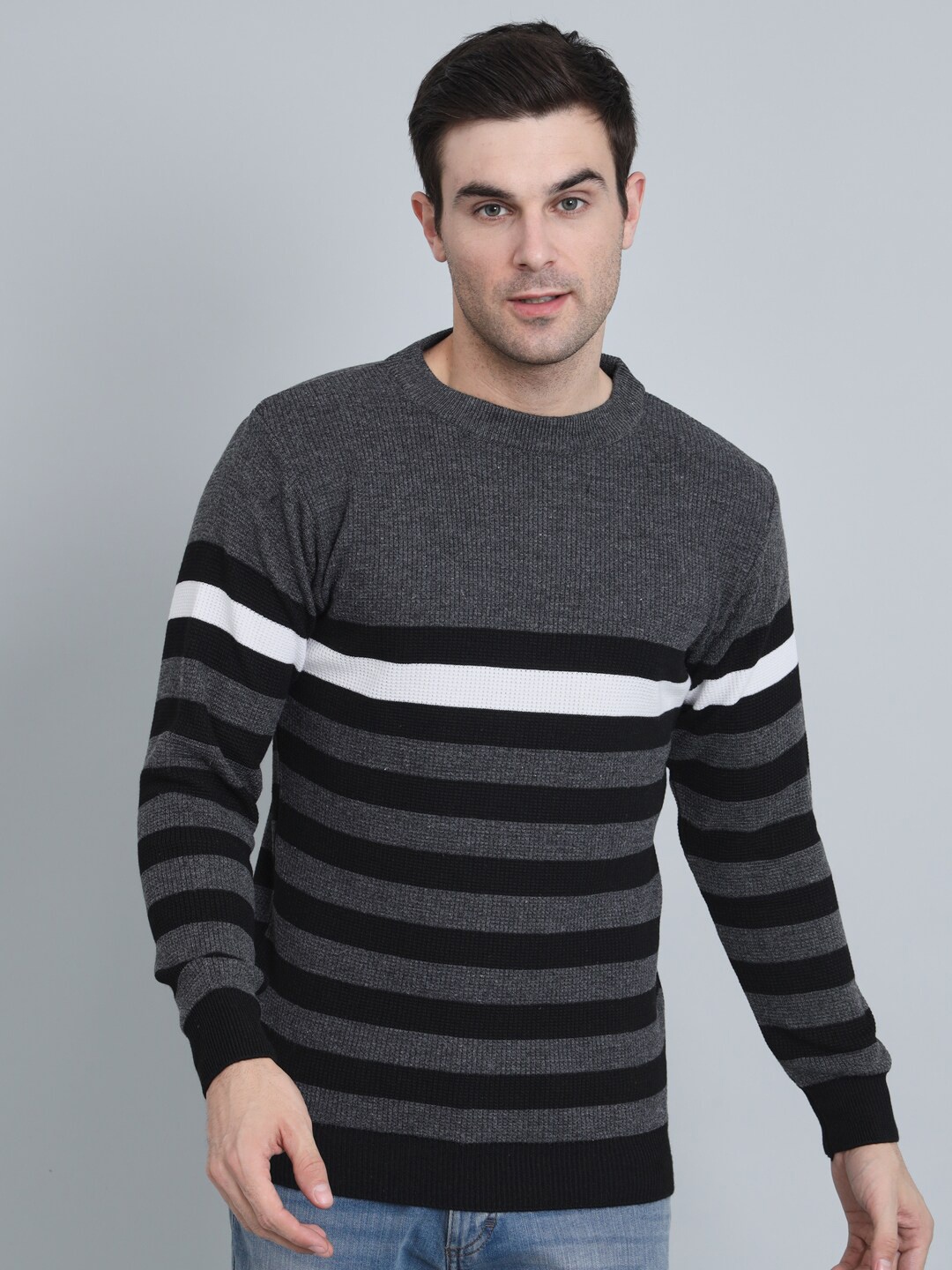 

GAINELL Striped Round Neck Woolen Pullover Sweater, Grey