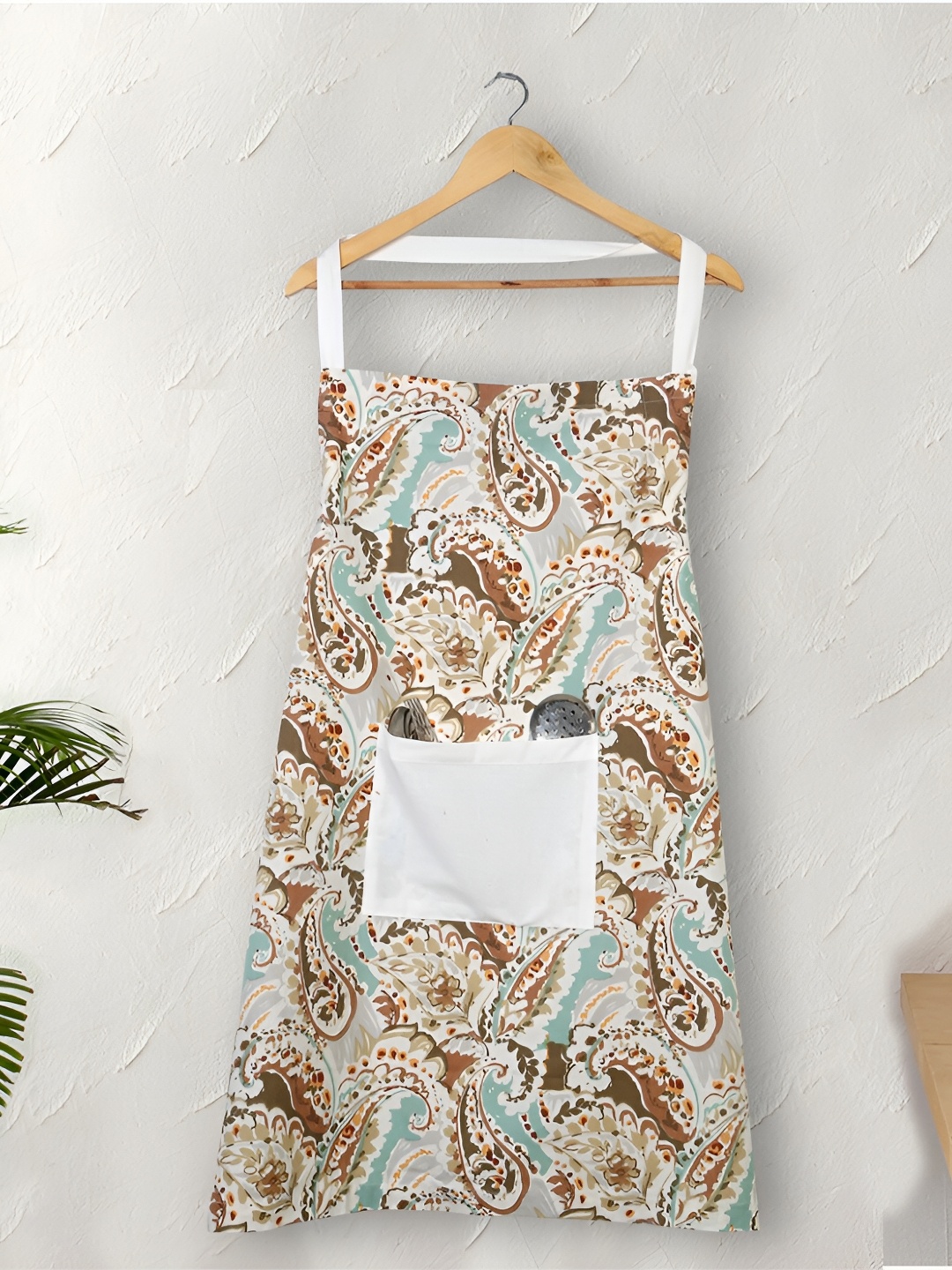 

Texstylers Brown & White Printed Cotton Aprons