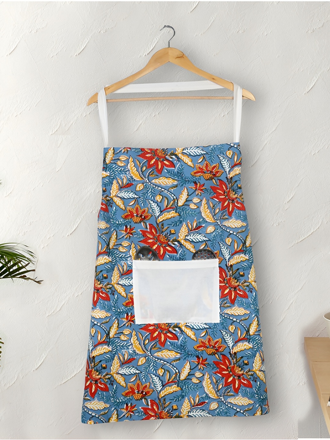 

Texstylers Blue Red Printed Cotton Aprons