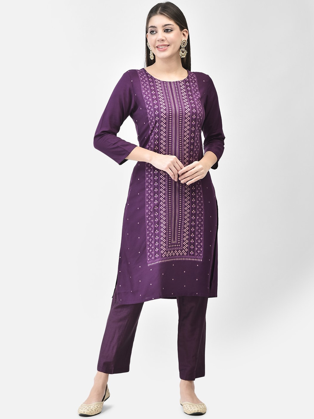 

Span Ethnic Motifs Printed Straight Kurta With Trouser, Purple